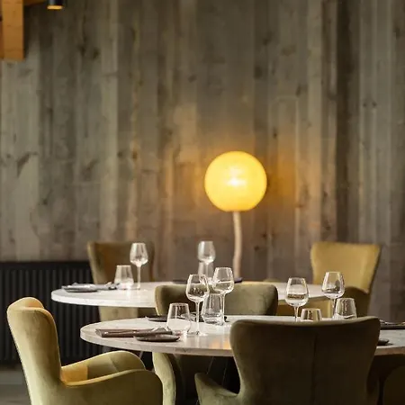 Logis Parenthese, Restaurant & 3*