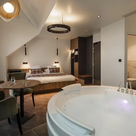 Logis Parenthese, Restaurant & 3*