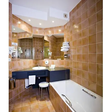 호텔 Logis Parenthese, Restaurant &